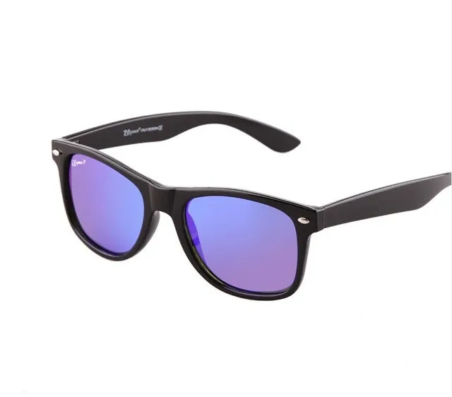 2017 Unisex fashion vintage Polarized sunglasses man Classic Brand Rivets Metal Design men  women retro Sun glasses gafas oculos