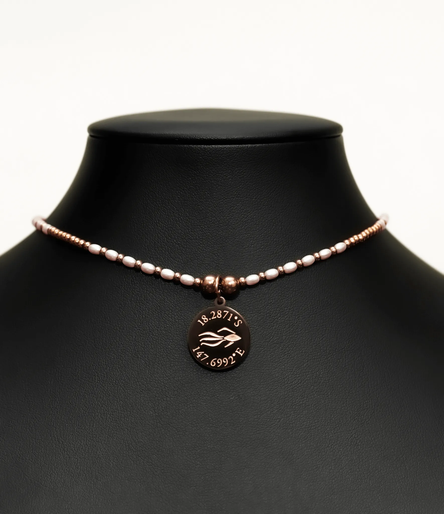 Aphrodite - AR Pearl - Beaded Choker Necklace