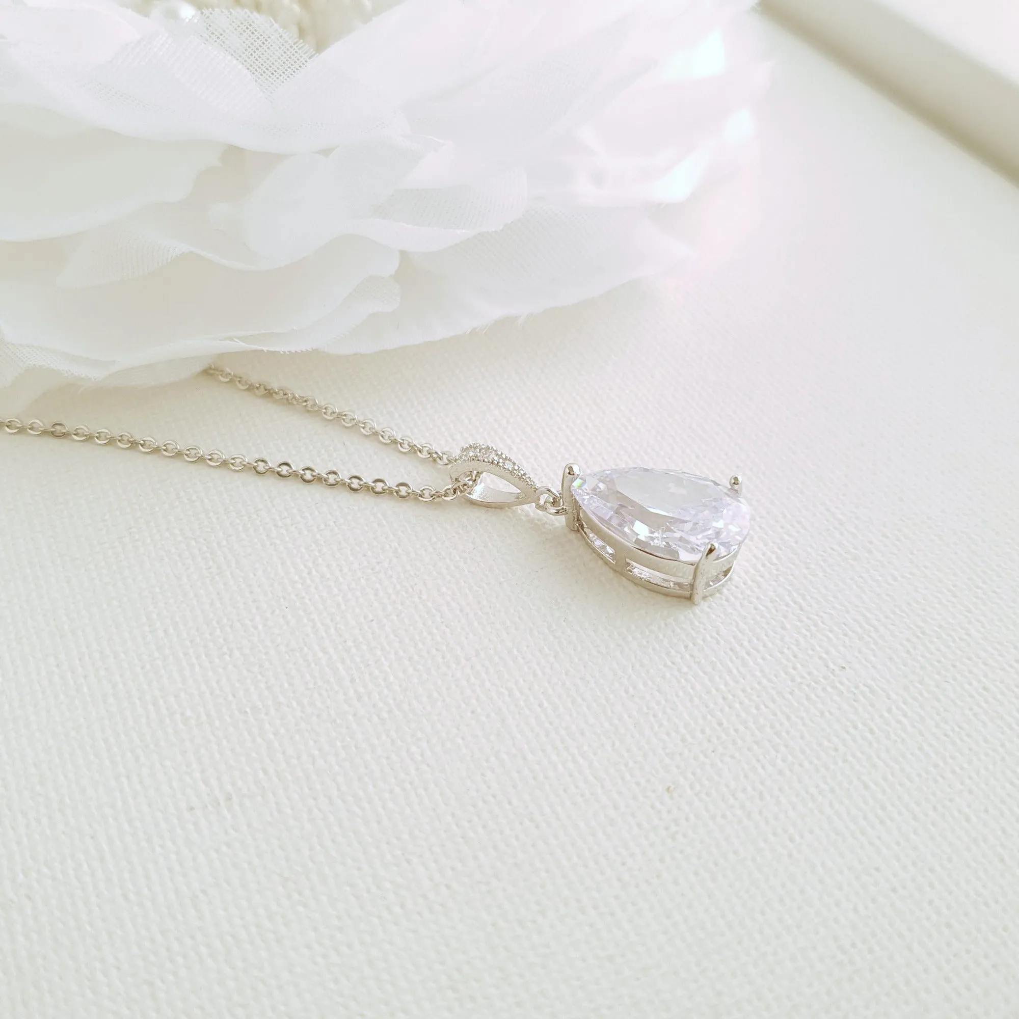 Clear Cubic Zirconia Earrings and Necklace Set in Rose Gold-Clara