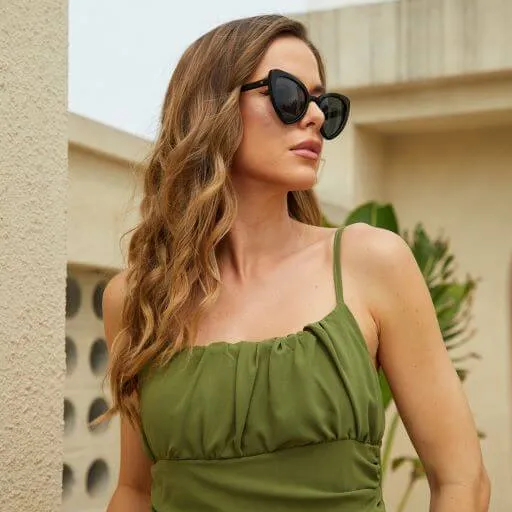 DUCO Trendy Heart Polarized Sunglasses for Women Narrow Cat Eye Vintage Shades DC1206
