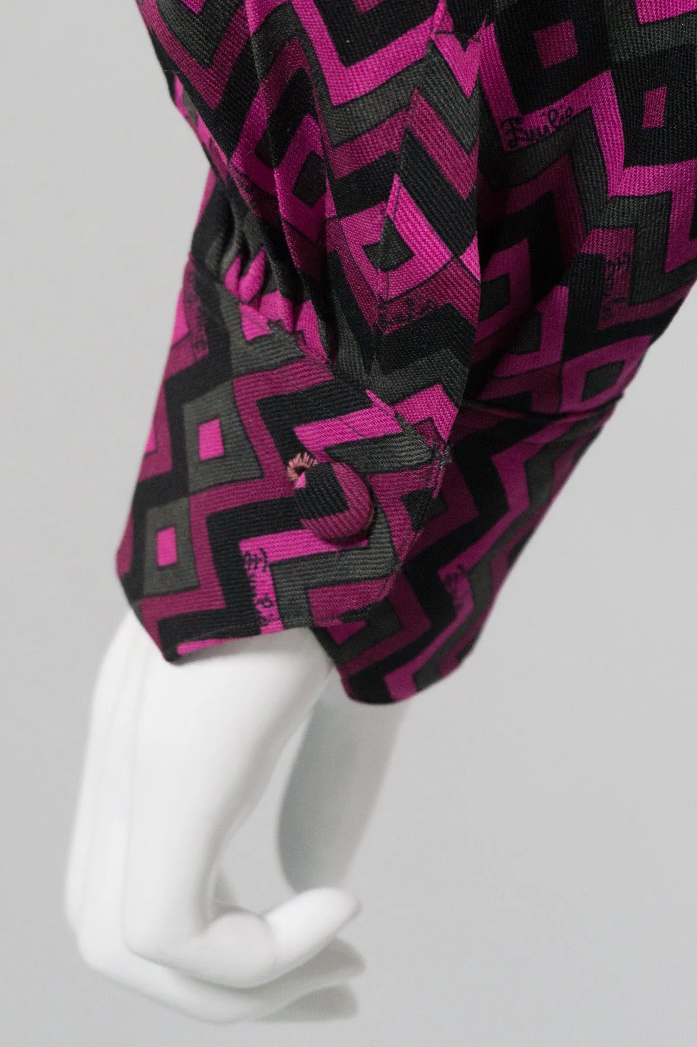 Geometric Chevron Striped Blouse