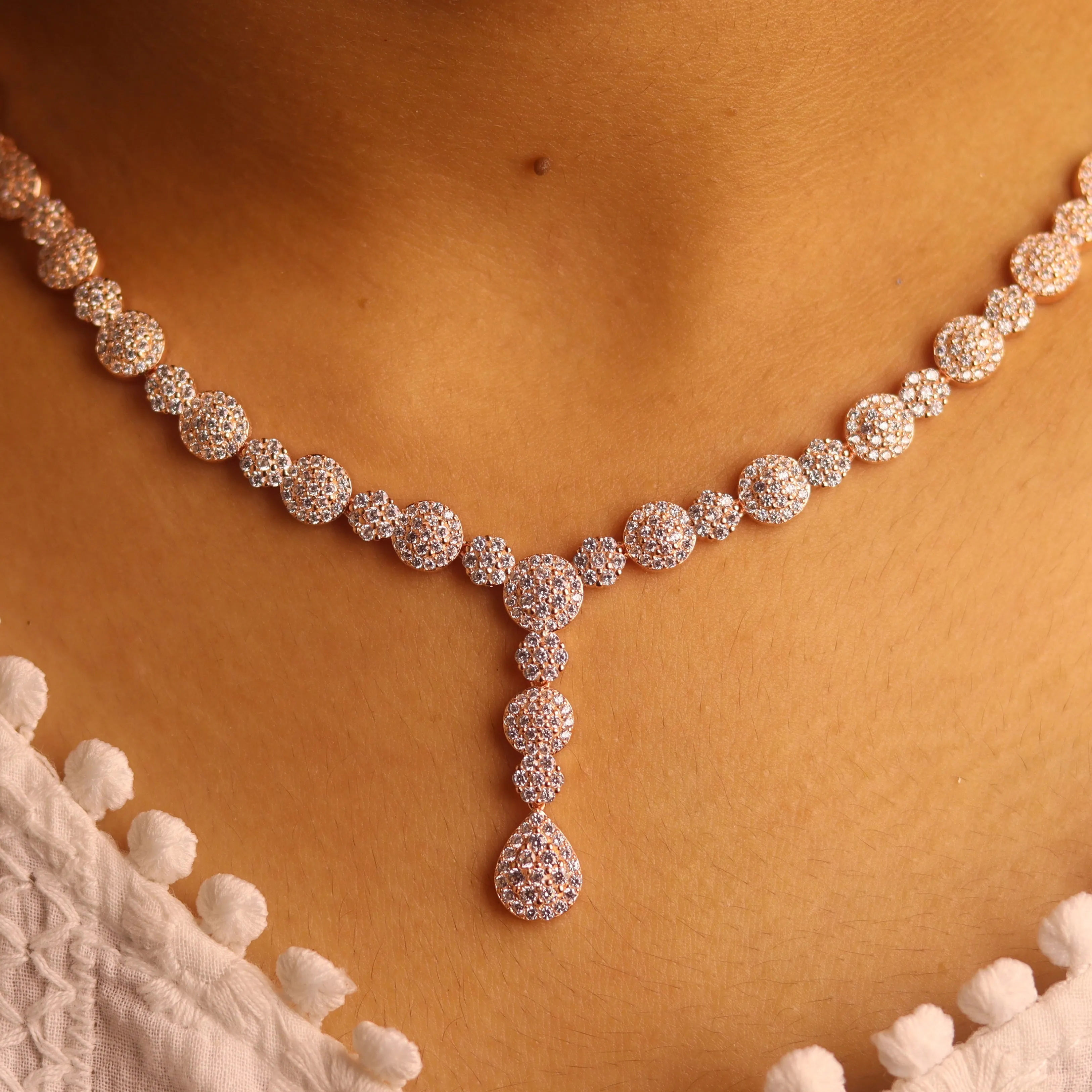 Gilded Grace Women's Pure Silver Necklace
