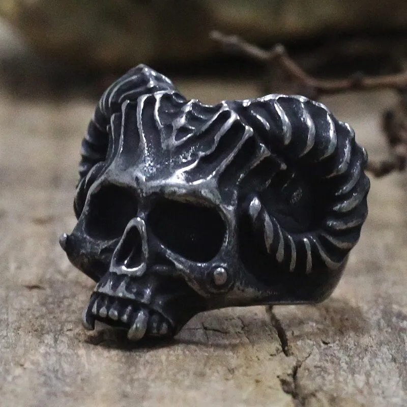 Mens Gothic Demon Satan Skull Ring Black Stainless Steel Goat Horned Devil Skull Finger Rings for Men
