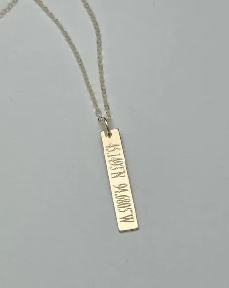 Personalized Bar Necklace - Vertical