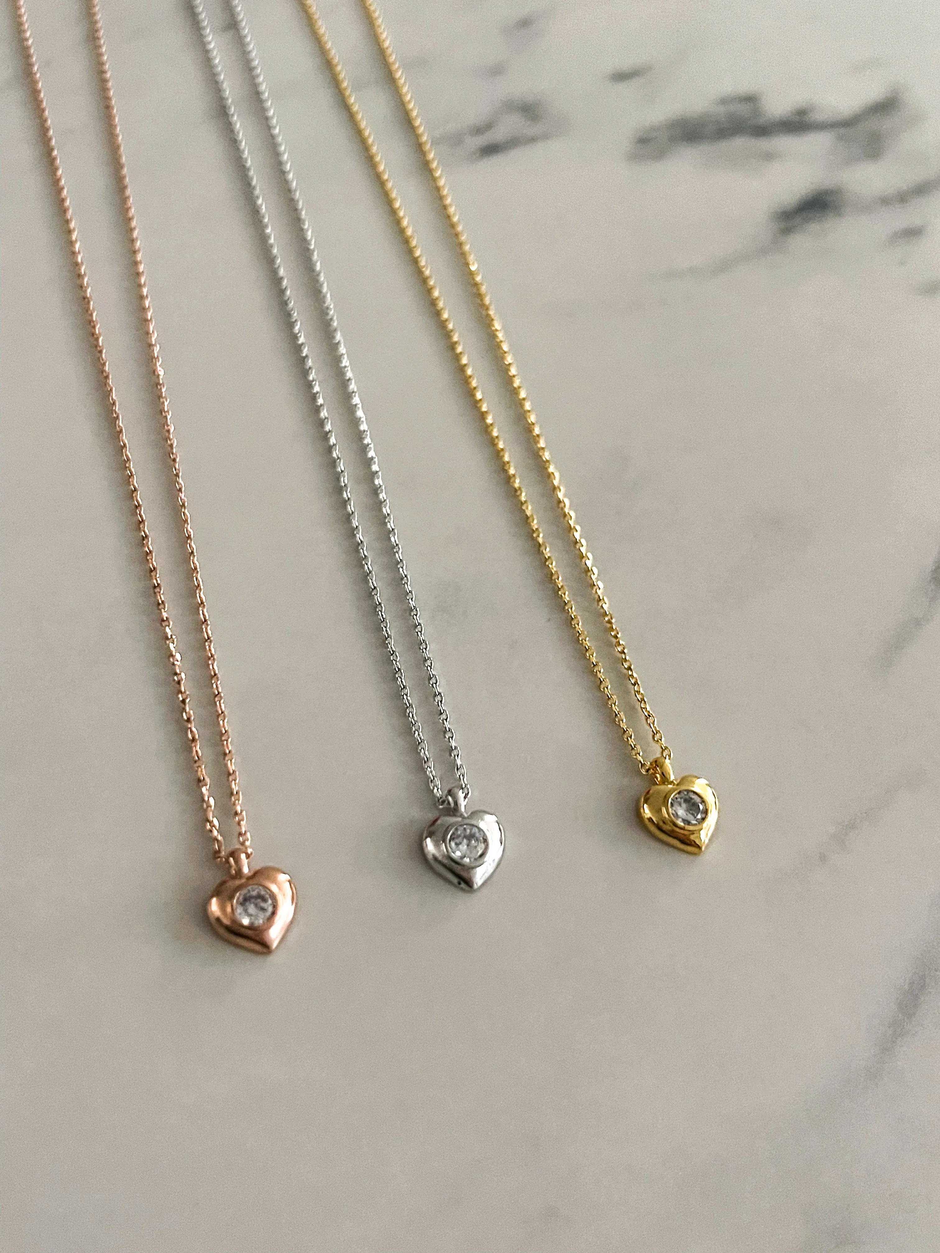 ROSE GOLD HEART RHINESTONE PENDANT NECKLACE
