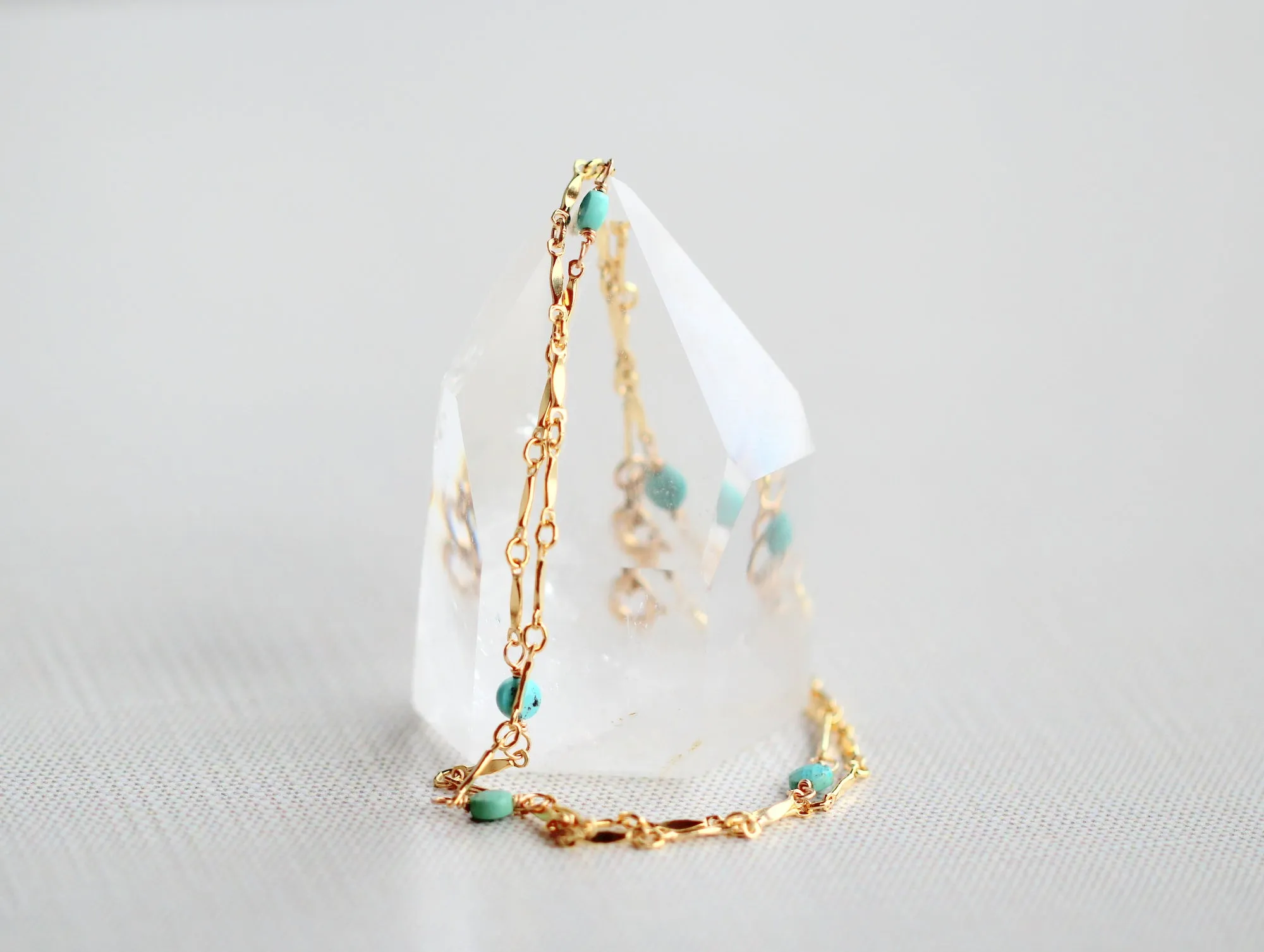 Scalloped Turquoise Choker - As Seen On Home Economics