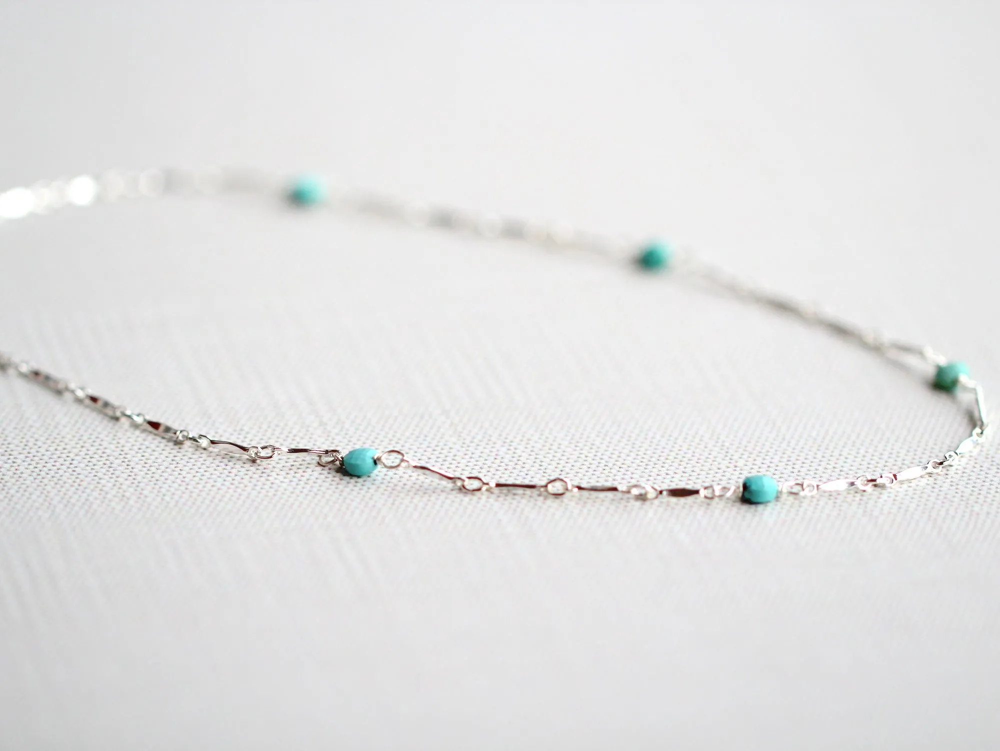Scalloped Turquoise Choker - As Seen On Home Economics