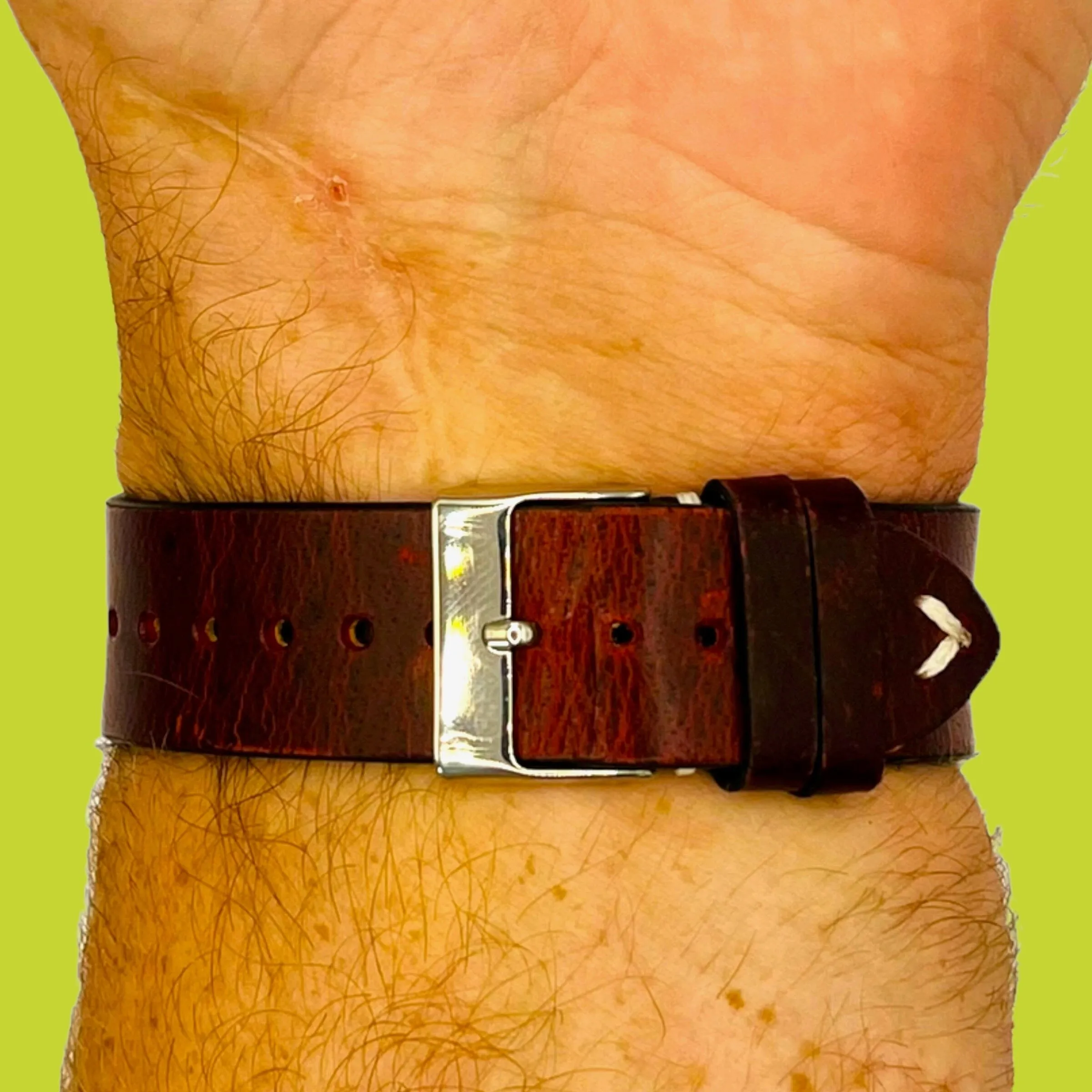 Vintage Oiled Leather Watch Straps Compatible with the Samsung Galaxy Watch 5 Pro (45mm)