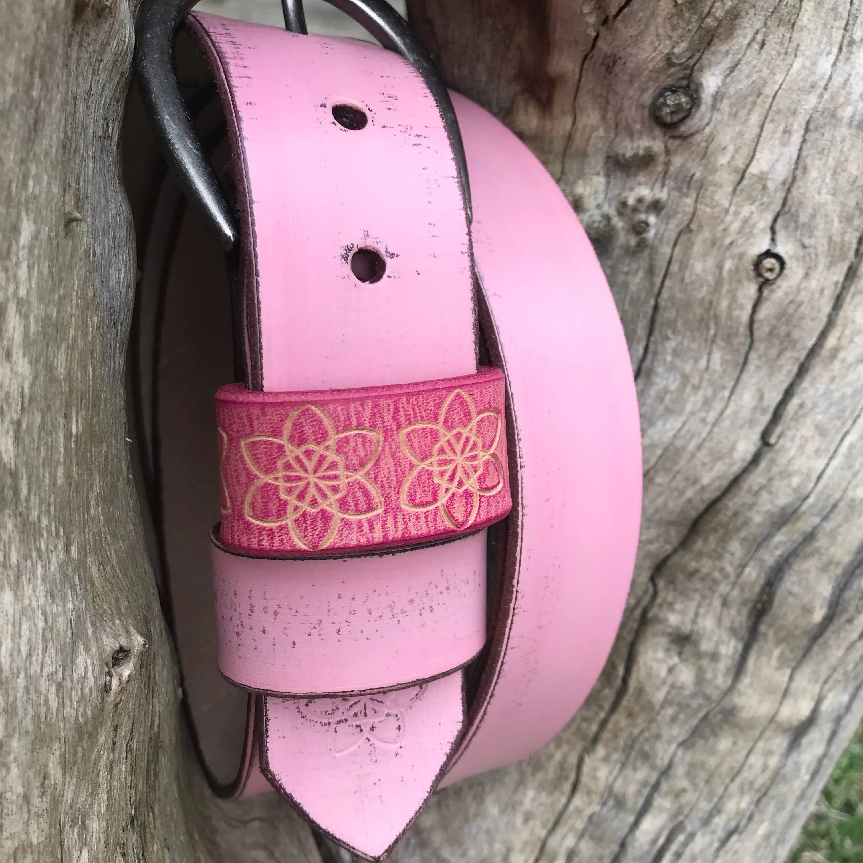 Womens Distressed Leather Musk Pink  'Funki'  Belt